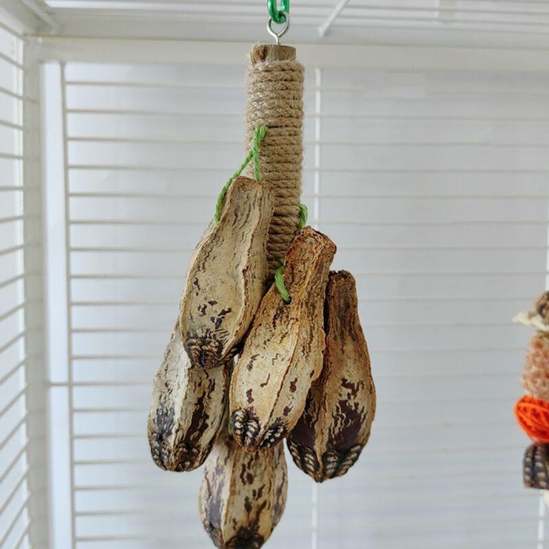 Hanging Bird Bite Chewing Toy Small Parrot Hanging Parrot Cage Toy Natural Grass Pet Bite Resistances Molar Supplies
