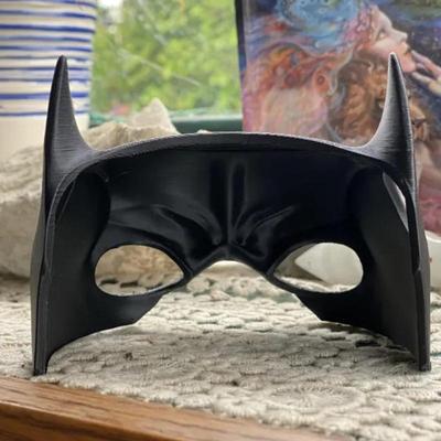 Máscara de Murciélago Perro Máscara de Hombre Genial Máscara de Vengador Perro Máscara de Murciélago Linda Juguetes de Superhéroe Disfraz de Halloween Para Perros Suministros para Mascotas