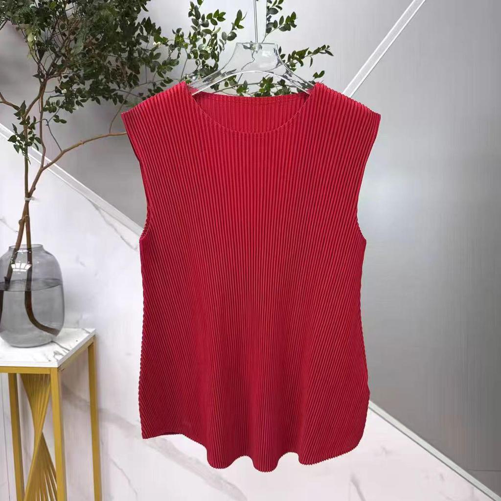 2026 Spring Women's Ruffled Round Neck Sleeveless Vest - Casual and Versatile Pullover Top