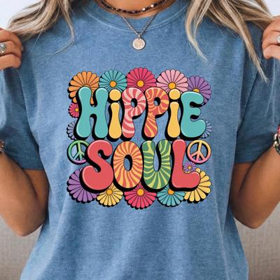 Hippie Graphic Tee Women Vintage Boho Top Daisy Flower Shirt Festival Clothing Bohemian Style Retro Soul Design Heavyweight Cotton Apparel