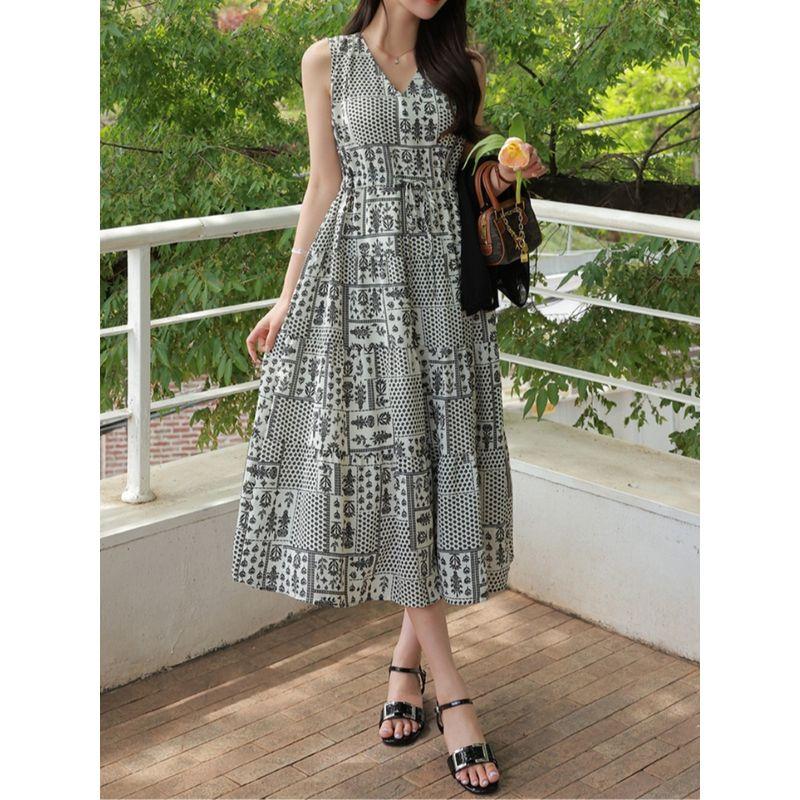 K-style Plus Size Women's Clothing V Neck Leaves Retro Printed Waist-Controlled Lacing Mid-Length Sleeveless Vest Dress Dress