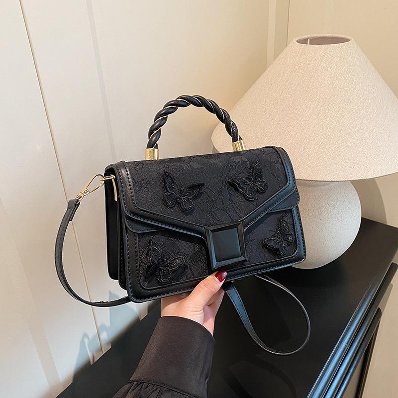 Women's Portable Small Bag Women's Bag New Fashion Embroidered Shoulder Bag Versatile Messenger Small Square Bag