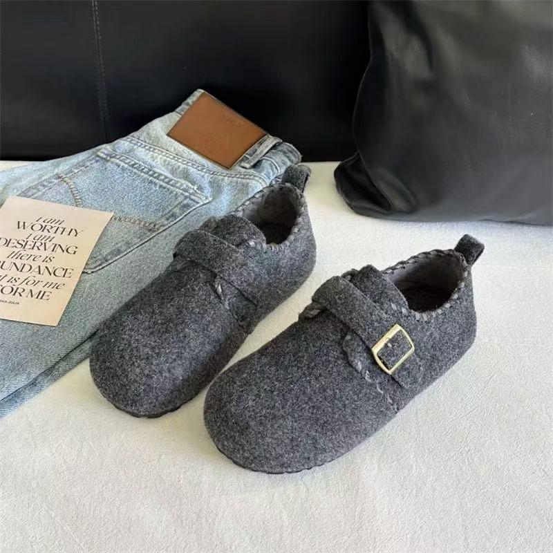 Winter New Retro Casual Velvet Warm Women's Round Head Versatile One-pedal Flat Single Shoes