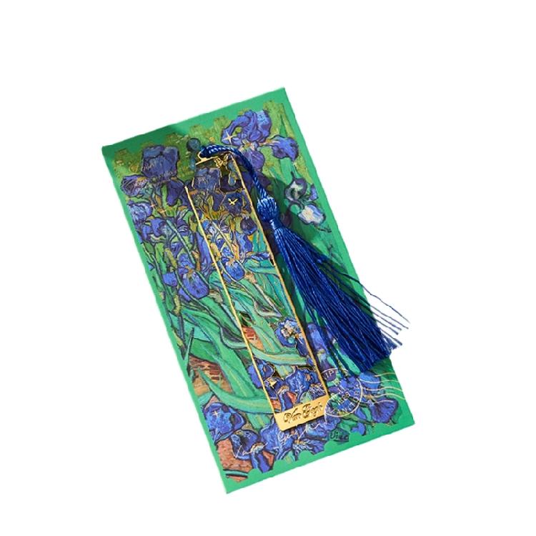 Scrapbooking Bookmarks Hollow Metal Book Marker with Tassels Book Marker for Teacher Book Lover Student Present