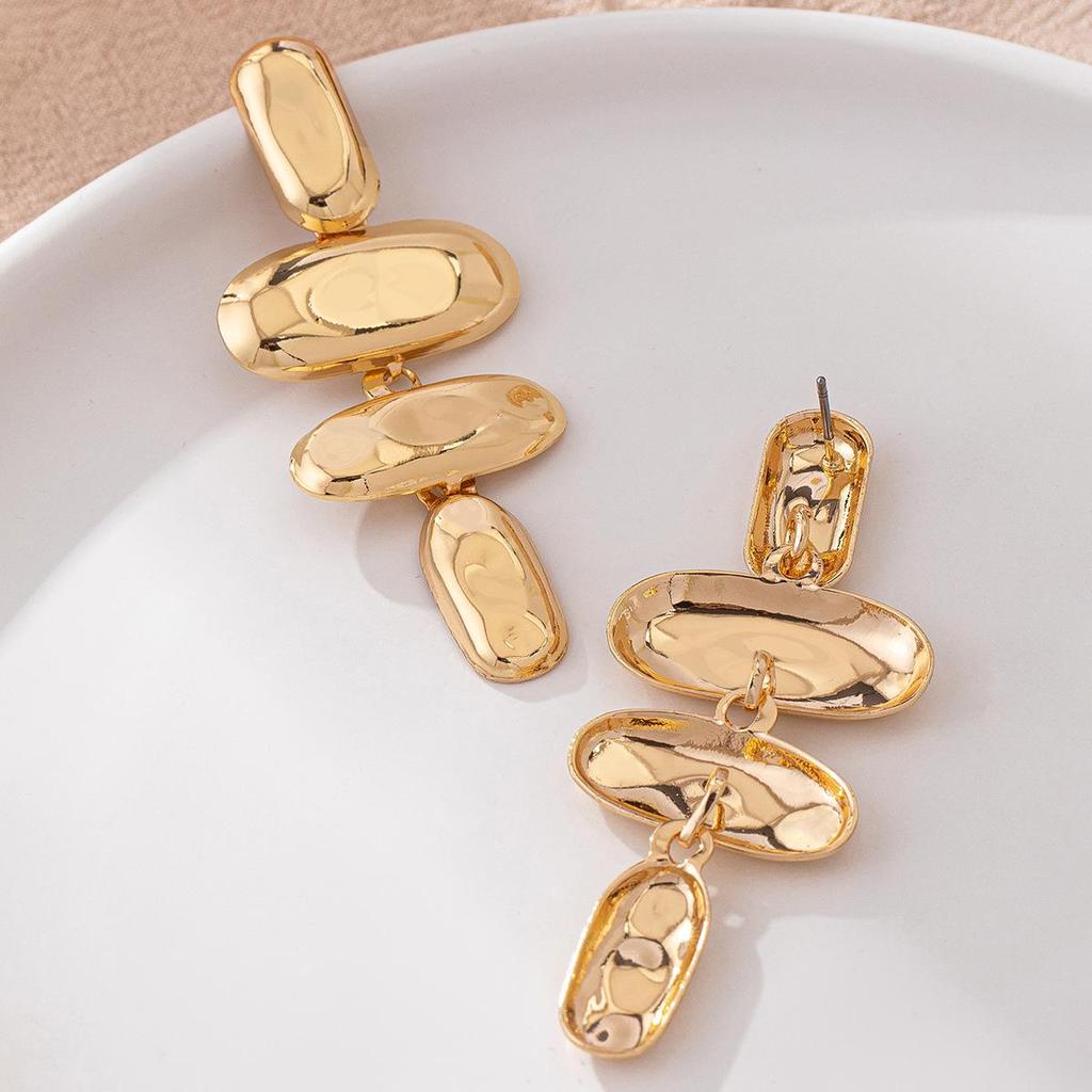 Unique Geometric Oval Long Earrings: Elegant, Fashionable Studs for Women