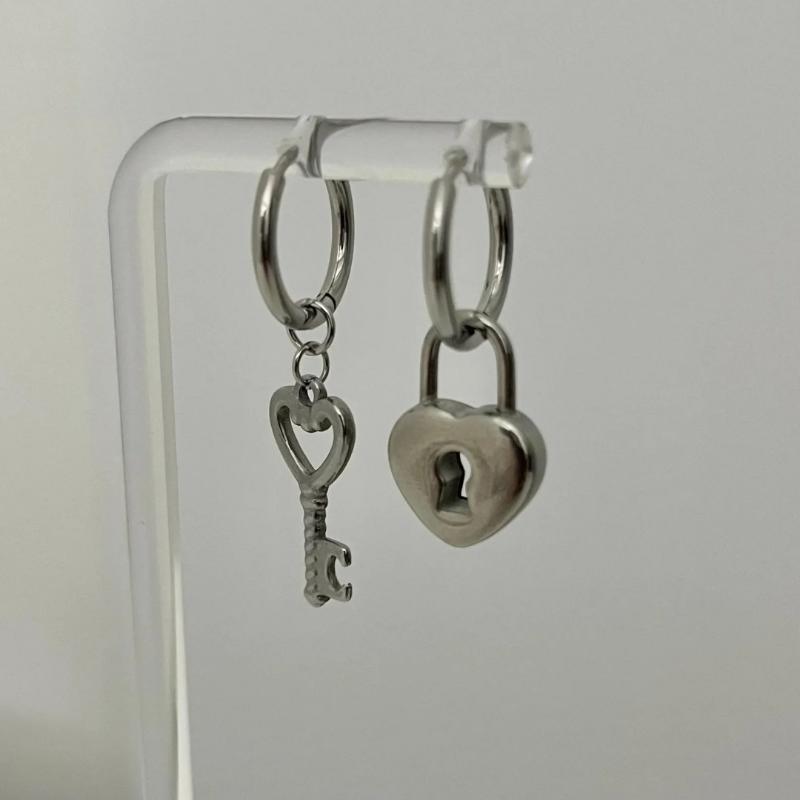 Gothic Vintage Barbed Cross Sword Earrings For Women Cool Punk Rock Party Jewelry Accessories Gift
