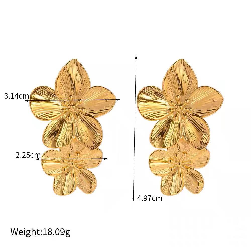 Vintage Gold Color Metal Flower Drop Earrings for Women Statement Stylish Exaggerated Simple Two Flower Jewelry Gifts