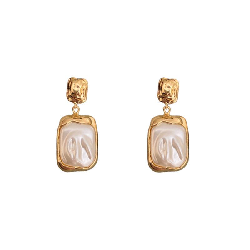Pearl Earrings Set Butterfly Dangle Earrings for Women Metal Hollow Gold Plated Earring Cartoon Jewelry