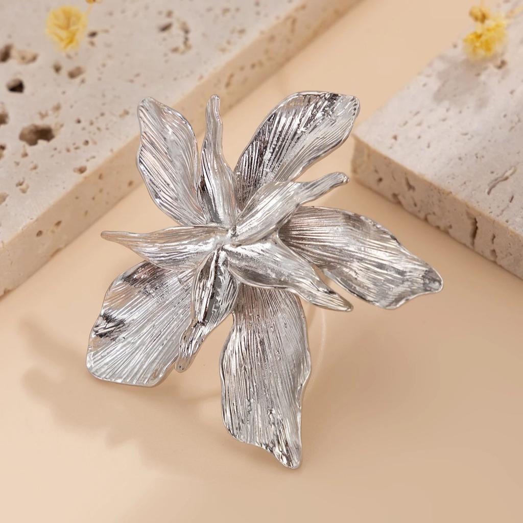 SHIXIN Vintage Creative Silver Color Large Flower Open Ring for Women Punk Imitation Pearl Party Adjustable Ring Finger Jewelry