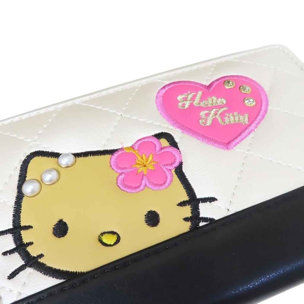 Sanrio Hello Kitty Bifold Wallet with Patch [Sun Art]
