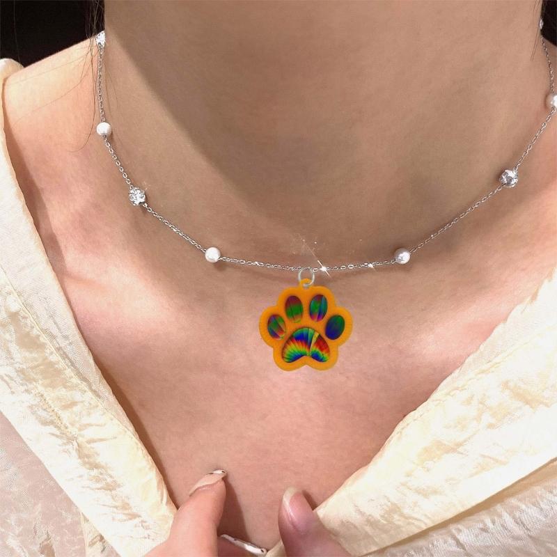 Light and Shadow Keychain Pendant Silicone Molds Cat Paw Holographic Earrings Mold DIY Ornaments Mould for Birthday Gift