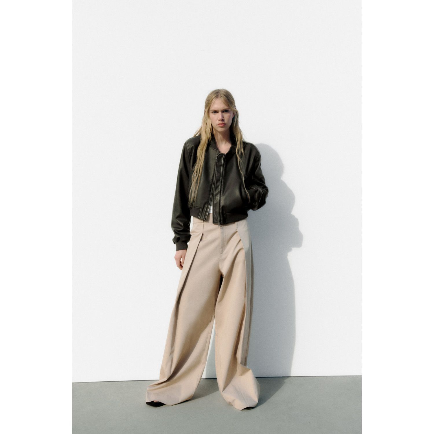 

FAUX LEATHER BOMBER JACKET