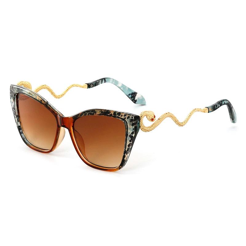 

Retro Spirit Snake UV Resistant Glasses, Metal Frame Protective Glasses, Sunscreen and Sunshade Glasses, Safety Goggles