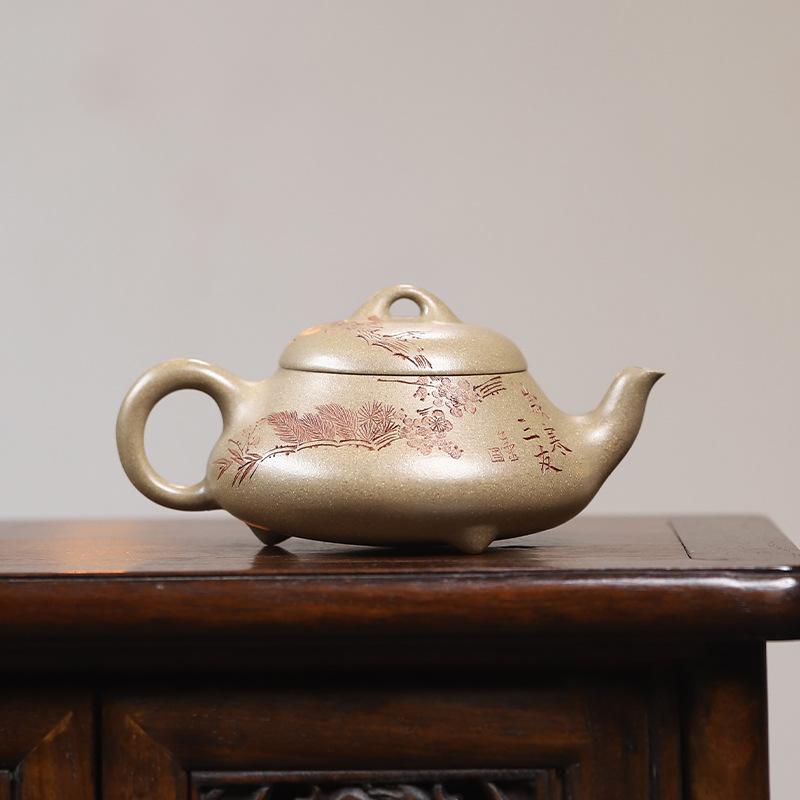 230ml Yixing Purple Clay Teapot Master Hand Carved Pine Tree Tea Pot Kettle Beauty Tea Infuser Chinese Handmade Zisha Tea Set