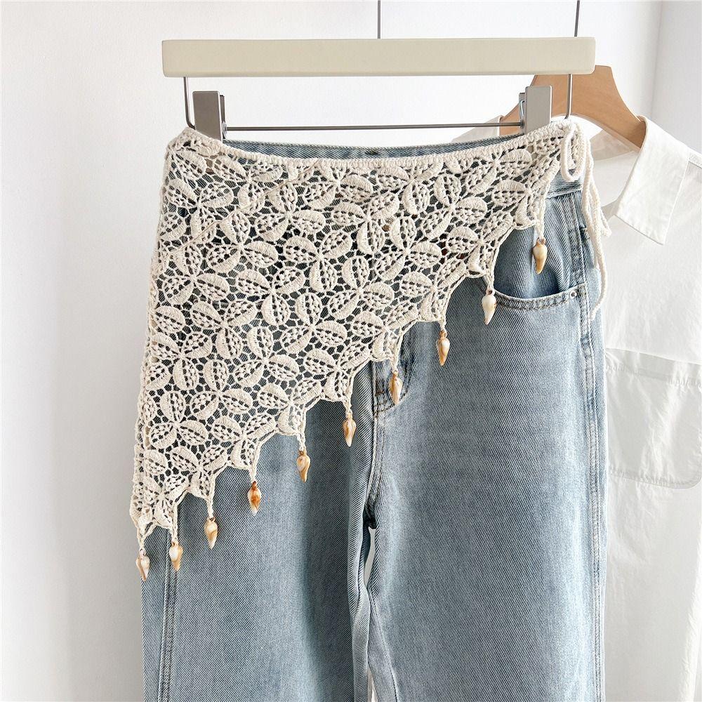 Bohemian Tassel Knitted Triangle Scarf Exotic Ethnic Style Hollow Out Lace Shawl Cloak Scarf Accessories Crochet Flower Scarves