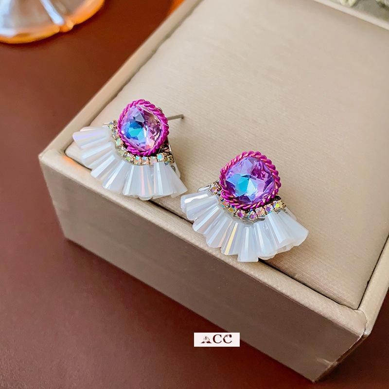 Elegant French Silver Needle Earrings with Purple Diamond-Shaped Crystal – High-End Luxury Fashion