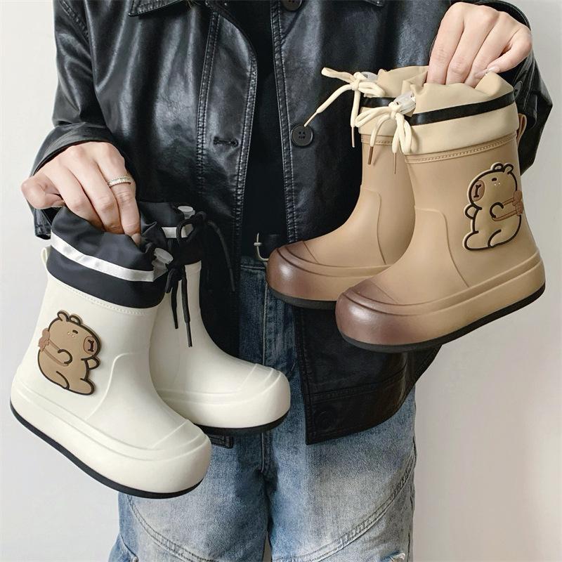 Women's Capybara Rain Boots: Cute, Waterproof, Non-Slip Rubber Ankle Boots for Students and Adults.
