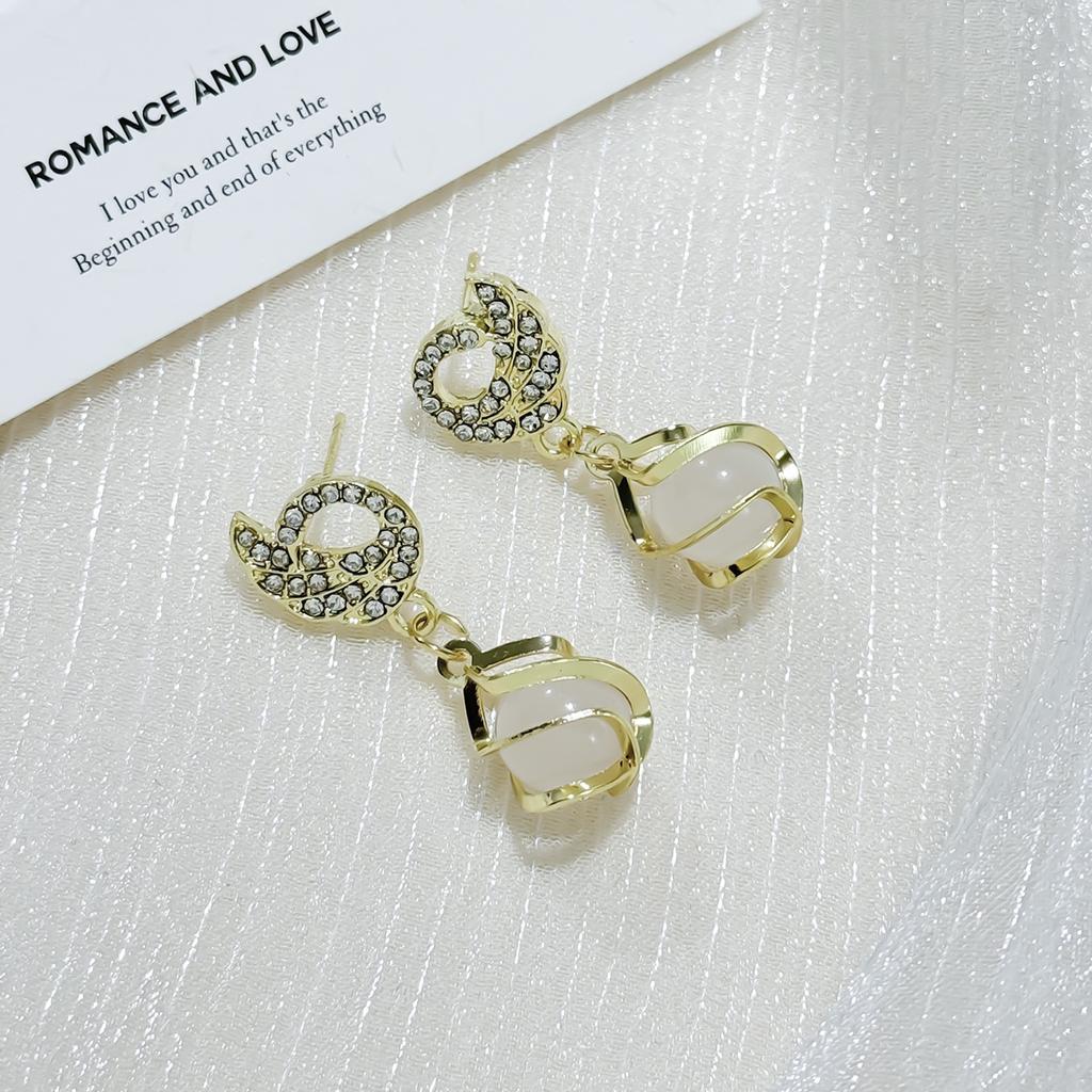 High-End Swan Earrings, Tide Korean Temperament, Opal Stud Earrings, Earrings, Versatile Earrings.