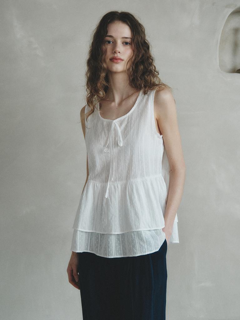 LENINA Arena Flare Sleeveless Blouse_Ivory