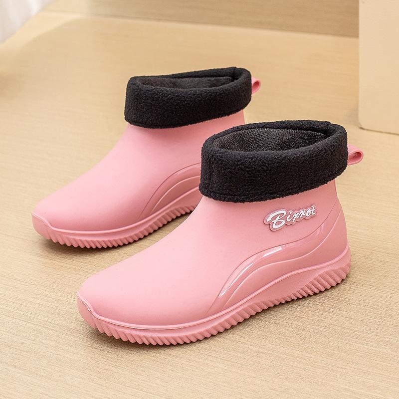 Short Rain Shoes Women's New Fashion Couple Rain Boots Non-slip Waterproof Shoes Soft Sole Wear-resistant Work Water Boots Rubber Shoes