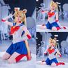 Snoya Sailor Moon Perücke Tsukino Usagi Cosplay Goldgelb Prinzessin Serenity Langes Lockiges Synthetikhaar Perücke für Halloween Cosplay