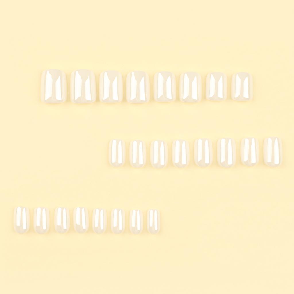 24 Pieces Wear Nail Pads Moonlight White Solid Color Nail Art Removable Fake Nail Short Nail Patch