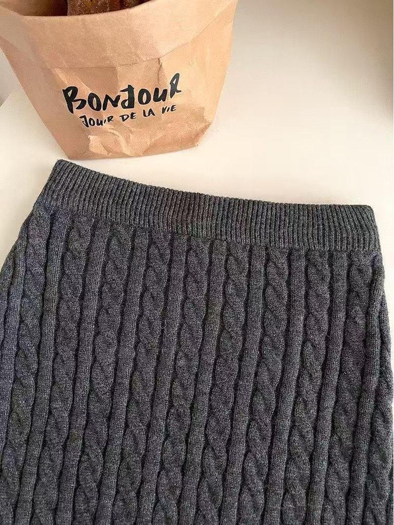 Trendy Women's Cable Knit Bodycon Midi Skirt - Autumn/Winter Versatile Outfit