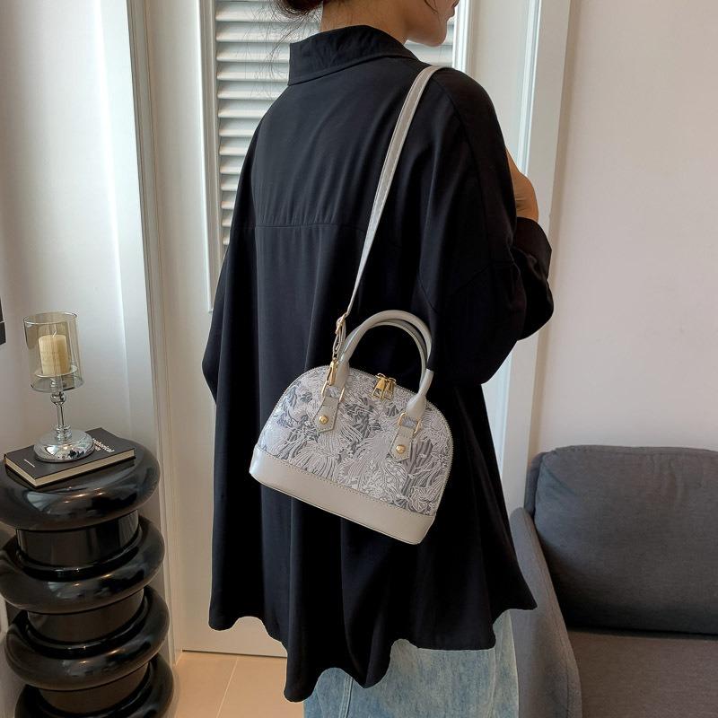 New Personalized Bag Women's Summer Trend Shell Bag Casual Simple Messenger Bag Fashion Shoulder Bag