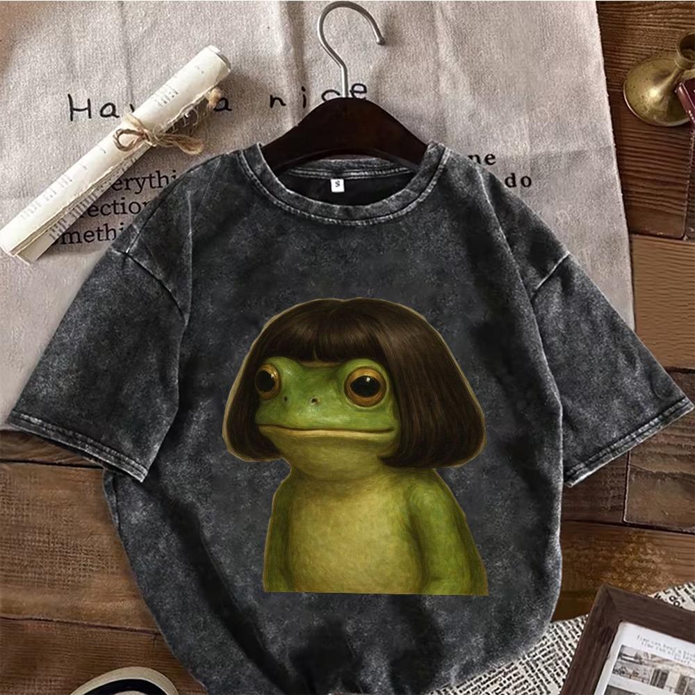 Quirky Frog Meme Washed Black Tees Bob Haircut Glamorous Ballerina and Toilet Frog Prints for Fans S