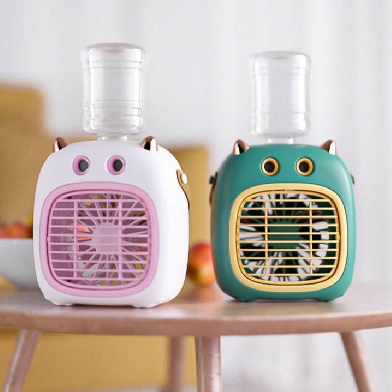Tragbarer Mini Monster Dual-Sprüh-Befeuchtungsventilator Leiser wiederaufladbarer Schreibtischventilator
