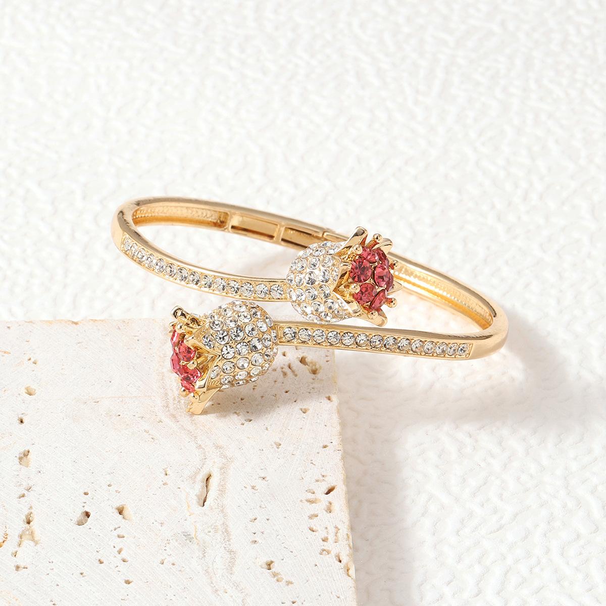 

Креативный дизайн браслет-манжета с розовыми стразами, браслет ювелирное изделие высокого класса