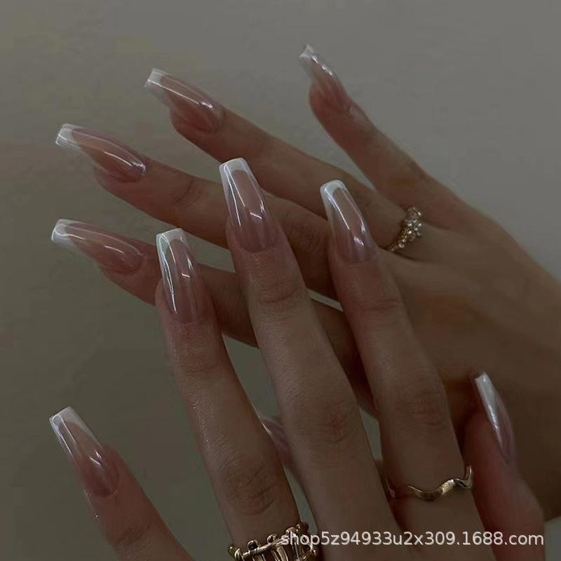 24Pcs Nude White French Fake Nail Short Square Nail Tips Fashion Wearable False Nails with Glue Simple Full Cover Press on Nails