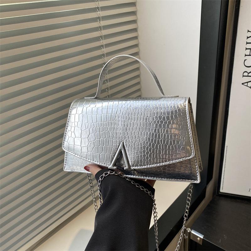 Fashion Trend Solid Color Light Luxury Women's Bag New Simple and Beautiful Fashion Temperament Handbag Shoulder Messenger Bag