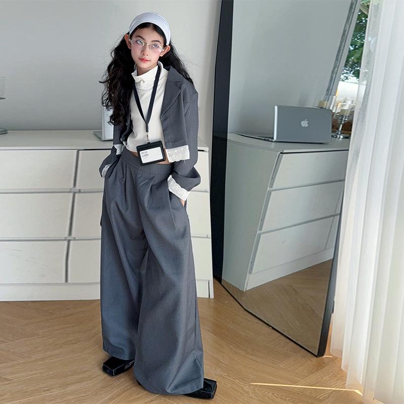 

Модный повседневный комплект-двойка для девочек, осень 2025 150 cm