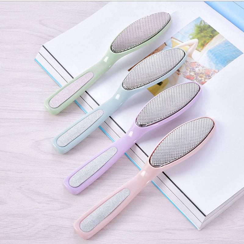 

Detachable Stainless Steel Foot File & Pumice Scraper for Exfoliating Calluses Nordic Green