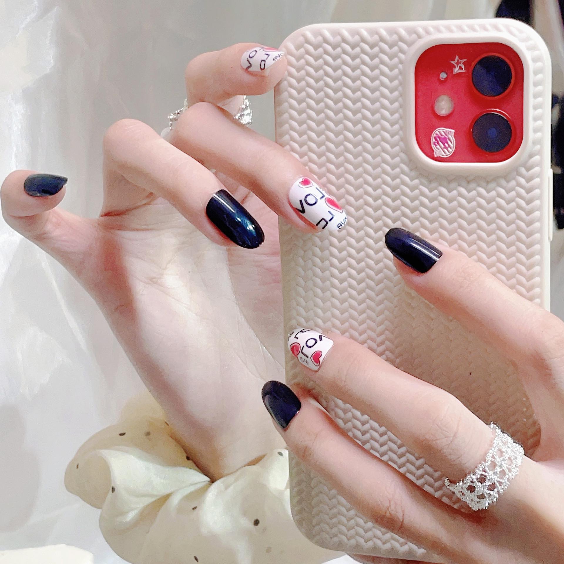 

Sweet Cool Spicy Girl Heart LOVE Graffiti False Nails - Cute, Unique Manicure Pieces