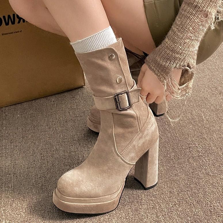Queen Fan Retro British Style Thick High Heel Short Boots Women's 2025 New Autumn Versatile Skinny Height Boots