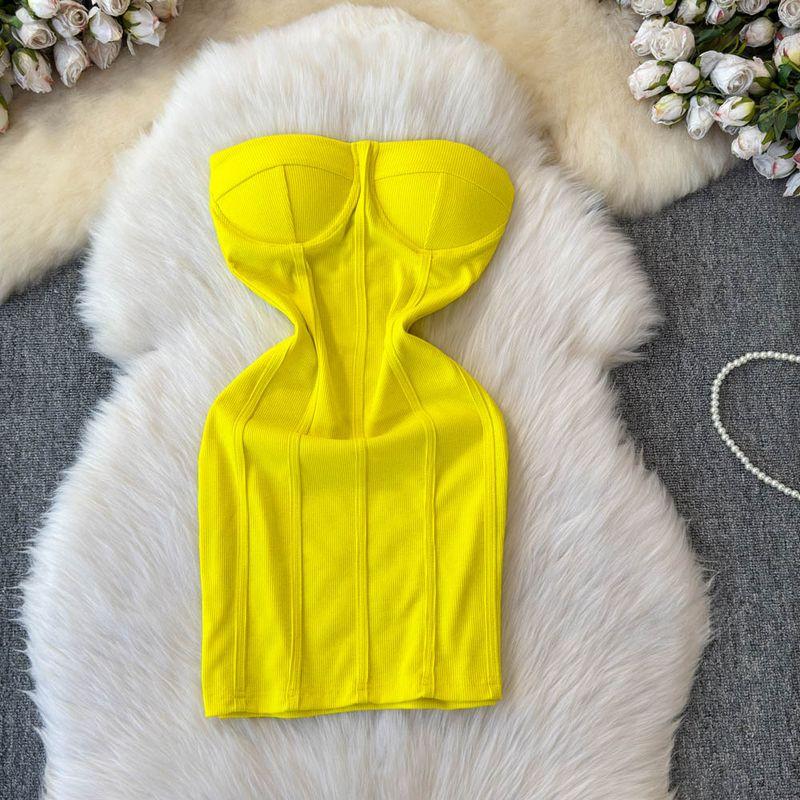 

Лето 2025 Новинка Ozhouzhan Гяру Сексуальное Открытая спина Без рукавов Топ-труба Облегающее Облегающее Короткое Платье-футляр Yellow One size