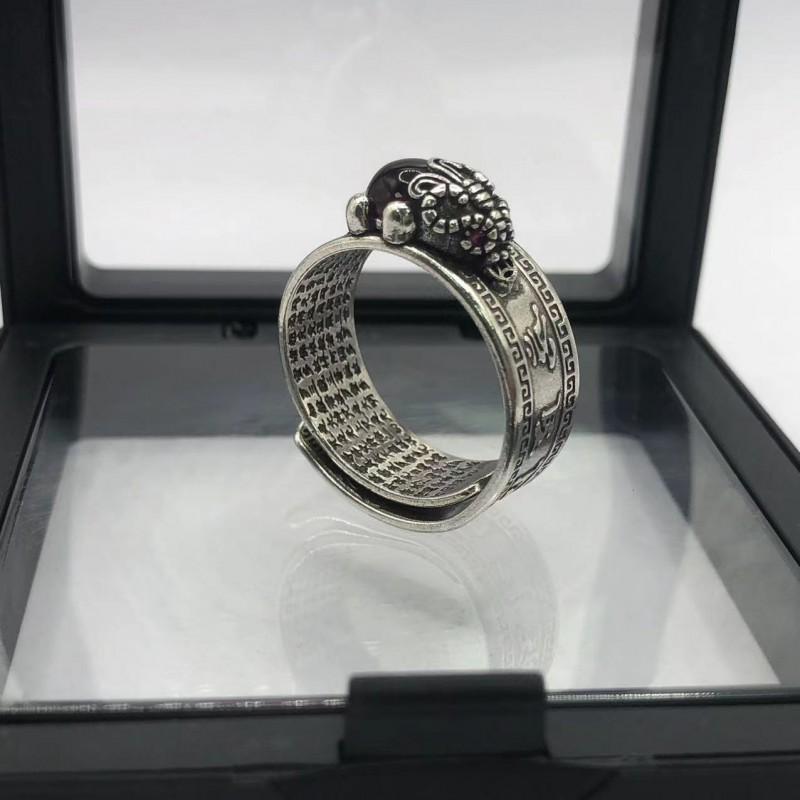 Adjustable Mens Vintage Chinese Style Ring With Pixiu Charm Great Wall Garnet Stone Unisex Wear Adjustable Open Band
