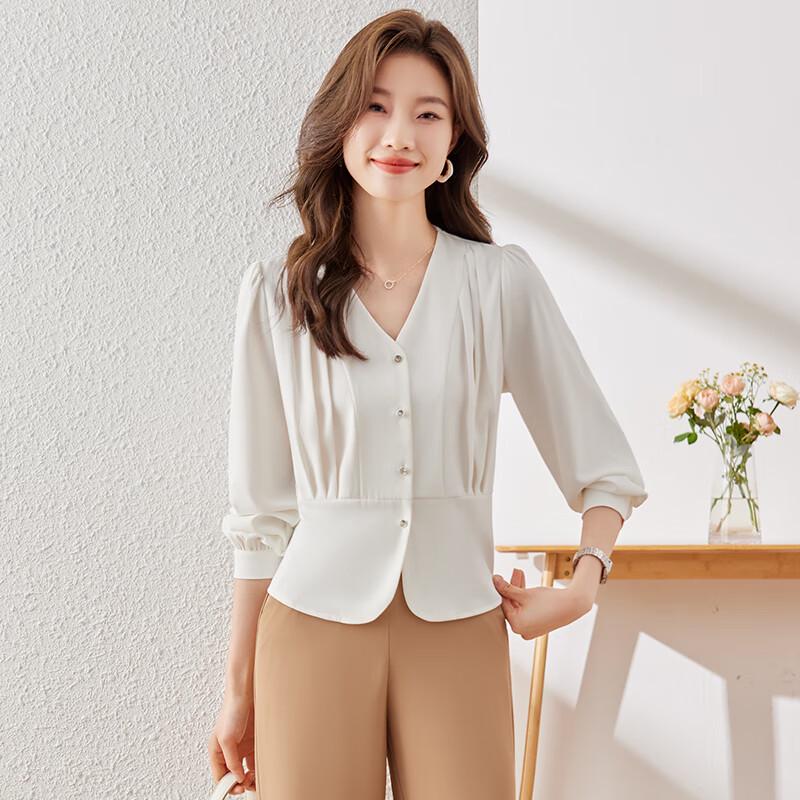 Women's Pleated V-neck Long-Sleeve Shirt