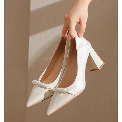 Beautiful Satin Temperament High Heels Thick Heels Single Shoes White Cheongsam Shoes Bridesmaid Shoes Women's Daily Wedding Shoes Women's Bride Shoes