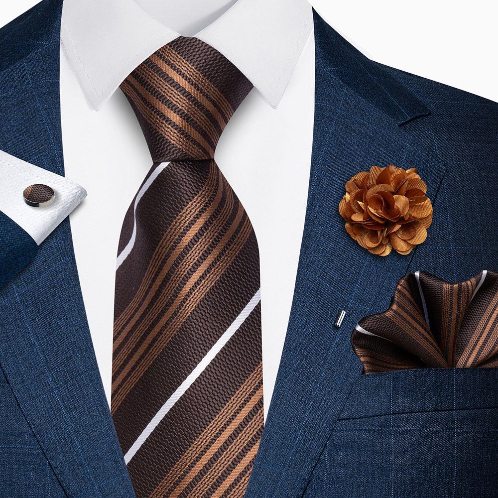 Men's Formal Tie, Pocket Square, Cufflinks & Brooch Set.