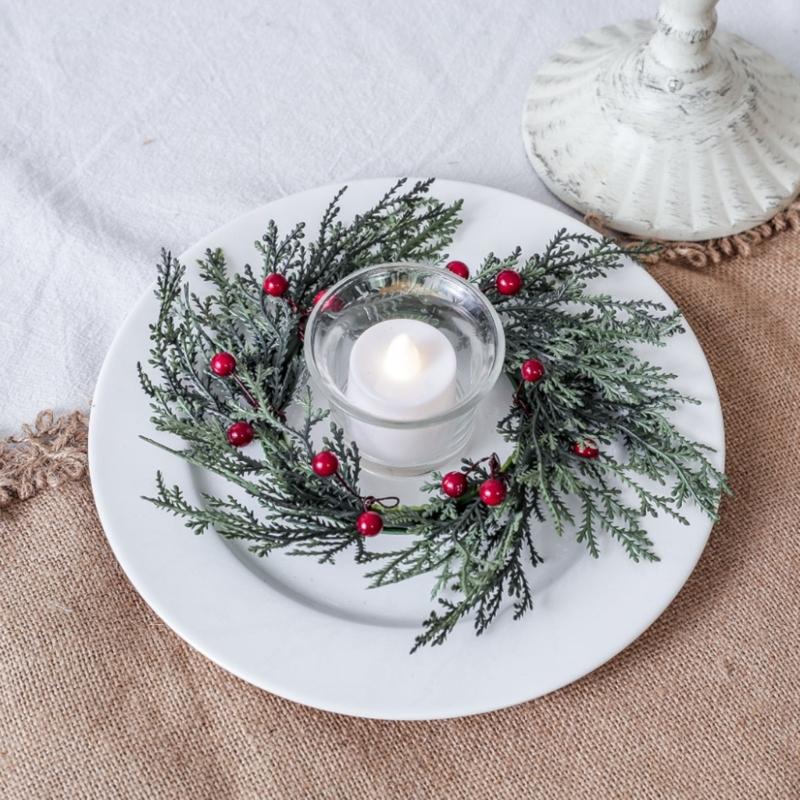 Festive 20cm Artificial Green Wreath Elegant Candlestick Decoration Realistc Pine Decor for Wedding Party Centerpiece