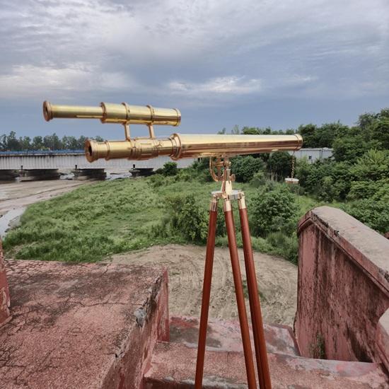 Maritime Brass Telescope Adjustable Wooden Tripod Nautical Decor Gift 42x Functional Telescope Home, Office, Studio Decor Gift