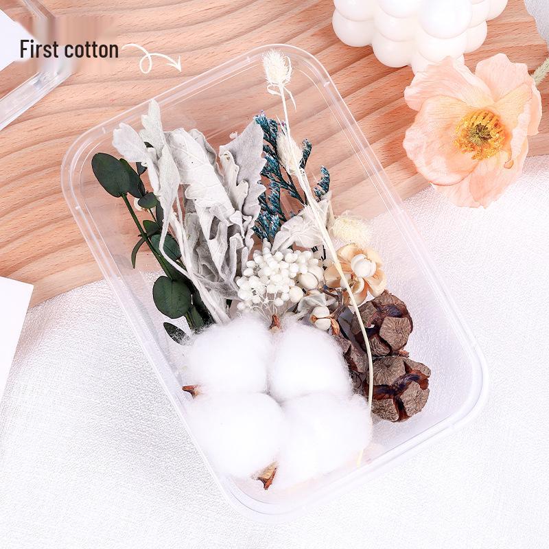 Eternal Dried Flower Photo Frame Decoration – Handmade Air-Dried Bouquet Ornament for March 8th