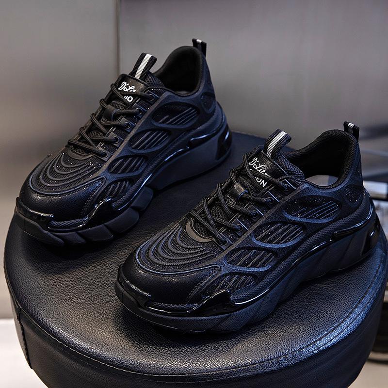 

Туфли женские из кожи на подошве с присосками, весна 2025, новые спортивные и повседневные кроссовки для бега, детские на плоской подошве с увеличением высоты, папины кроссовки женские 40 чёрный