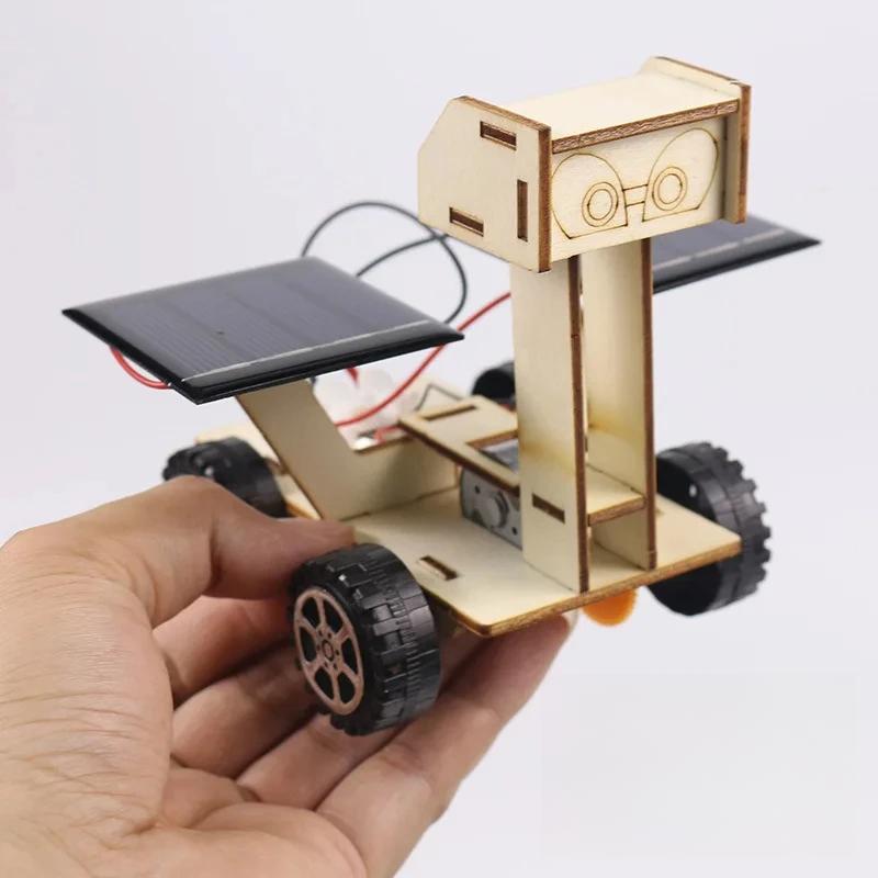 Solar Lunar Exploration Vehicle Childrens DIY Hand-assembled Model Pediatric Science and Technology Small Production G08