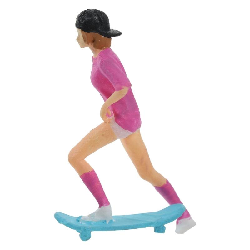 

1/64 Scale Detailed Miniature Skateboard Man Woman Statue for DIY Scene Building Kits and Garden Landscape Displays