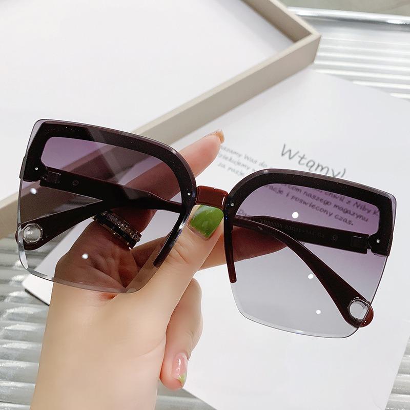 Frameless Trendy Sunglasses for European American Street Photography Instagram Style UV Resistant Box