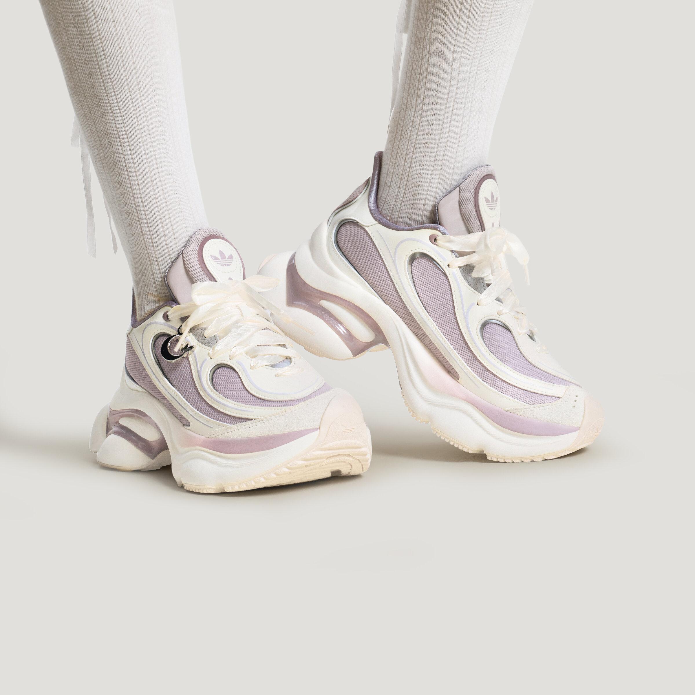 Adidas Originals Ozvenuz Chunky Sneakers Women s Jade White 36.5